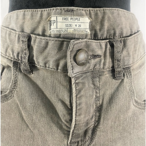 Free People Grey distressed color Skinny,Jeans,Size 29 - Picture 3 of 9